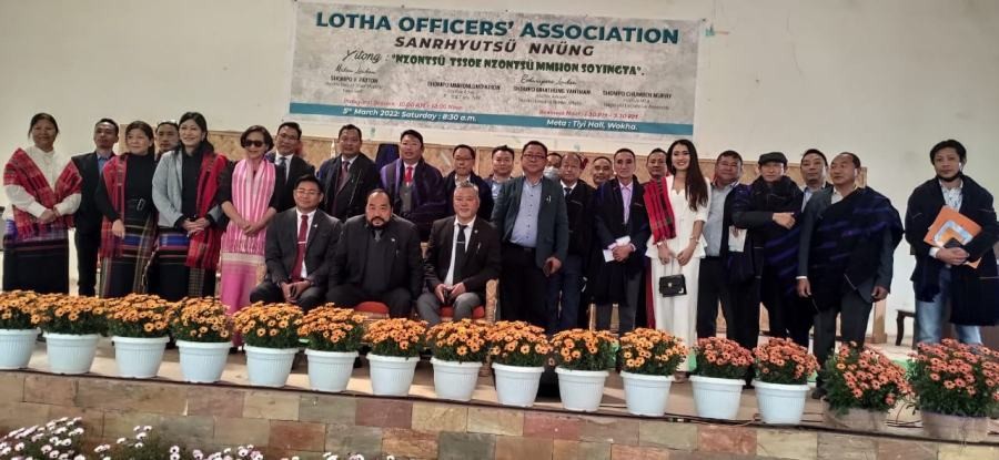 Deputy Chief Minister, Y Patton, Advisor Mhathung Yanthan, MLA Chumben Murry along with members of the Lotha Officers’ Association and other officials during the General Conference held at Tiyi Hal, Wokha on March 5. (DIPR Photo)